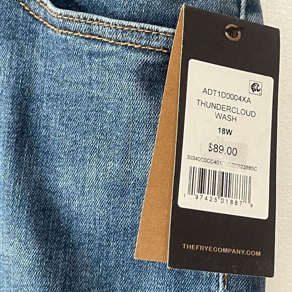 Frye Mid-Rise‎ Split Hem Flare Jean, Size 18W, NWT - Picture 4 of 11